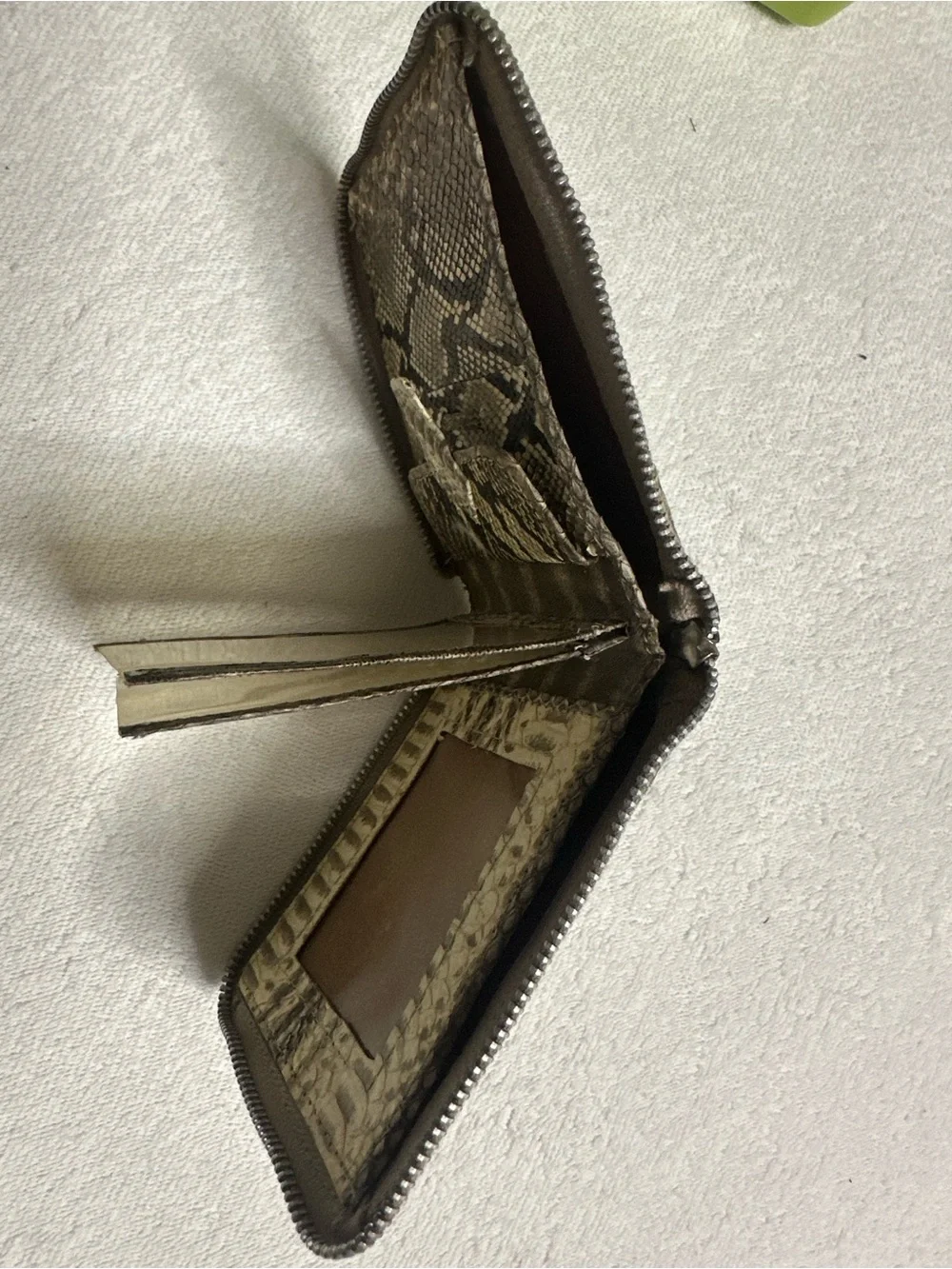 Vintage snakeskin Compact Zip Wallet in Brown with Black Trim. Exotic. Boho.